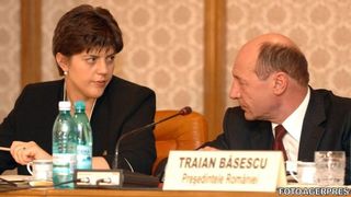Traian Basescu: "Ma intreb cum ati mai putea apara DNA, punand semnul egal intre Laura Codruta Kovesi si DNA, daca intr-o zi o veti vedea la televizor pe Kovesi cu CATUSE"