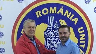 Gheorghe Turda s-a inscris in politica si candideaza la alegerile parlamentara. Artistul a intrat in PRU