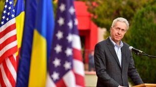 Ambasadorul SUA, Hans Klemm: "Sustin pe deplin mesajul lui Klaus Iohannis impotriva desemnarii unui premier cu probleme in justitie"