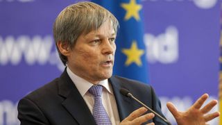 Dacian Ciolos vorbeste despre pensiile speciale. ""Trebuie analizate pentru ca avem nevoie de o abordare unitara"