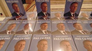 Cartea presedintelui Klaus Iohannis &bdquo;Pas cu Pas&rdquo;, cenzurata la traducerea in limba chineza. Ce pasaje au fost scoase din volumul presedintelui