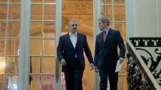 Replici acide intre Dacian Ciolos si Liviu Dragnea. Premierul: "Domnule Dragnea, aveti tendinta sa saditi teama in sufletul oamenilor, sa va catarati apoi pe fricile lor in batalia electorala"