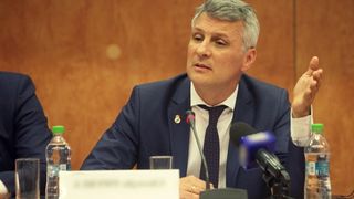 Deputatul care a promovat legea darii in plata este un afacerist ghinionist! Toate firmele lui Daniel Zamfir au fost radiate!