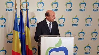 Traian Basescu: "6% e un scor bun. Am pierdut ocazia sa fiu prim-ministru din cauza scorului PNL. Ce pot sa garantez este ca vom face cea mai dura opozitie la PSD"