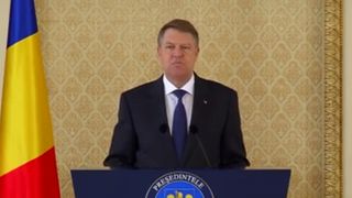 Klaus Iohannis retrimite la Parlament legea care elimina 102 taxe nefiscale, inclusiv taxa radio-tv