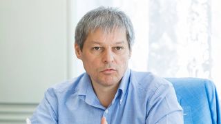 Dacian Ciolos, la sedinta de final de mandat: "Am avut o sustinere politica relativ volatila in Parlament, care a ingreunat la luarea unor decizii"