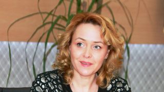 Ministrul de Interne Carmen Dan contrazice SRI: Au dat SMS-uri putin inainte de inceperea violentelor, nu au fost informatii inedite, nu semnalau riscuri, erau informatii de notorietate publica