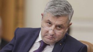 Ministrul Justitiei, Florin Iordache, explica de ce si-a delegat atributiile: Eu voi fi in Parlament, la buget, cineva trebuie sa semneze