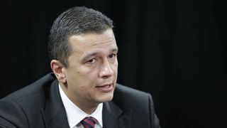 Cat costa sa ajungi Prim-Ministru? Sorin Grindeanu a donat peste 15.000 euro catre PSD, in doar 6 ani! Chiar si tatal premierului a contribuit la bunastarea partidului cu sume de bani