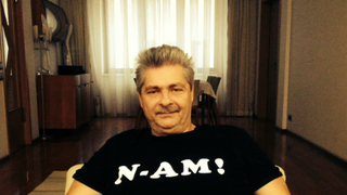 Sorin Ovidiu Vintu, mesaj pentru romani: "Ambele gasti v-au mintit. Gasca lui Dragnea ca trebuie sa dea OUG pentru a nu plati penalizarile impuse de CEDO, iar gasca lui Iohannis ca ies criminalii din puscarii"