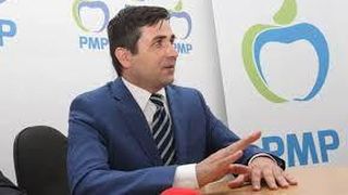 Fostul deputat Adrian Gurzau, condamnat la doi ani si opt luni de inchisoare cu suspendare pentru trafic de influenta