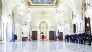 Gratiela Gavrilescu si Viorel Ilie au depus juramantul ca membri ai Guvernului, la Palatul Cotroceni. Presedintele Iohannis nu a avut niciun mesaj public la ceremonie
