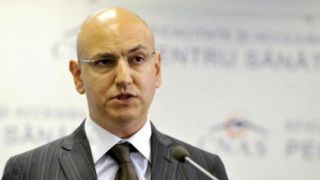 Fostul presedinte al CNAS Lucian Duta, acuzat de luare de mita si pus sub control judiciar pe cautiune