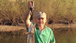 Liviu Dragnea, la pescuit in ocean, de Paste."Este total diferit fata de pescuitul la stiuca"