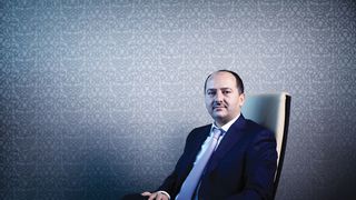 Deputatul care a spus ca are o leafa mizera si ca nu poate trai cu un salariu de 1.000 de euro are castiguri colosale! Remus Borza a incasat peste 48.000 de euro pe luna de la o firma specializata in insolvente! EXCLUSIV