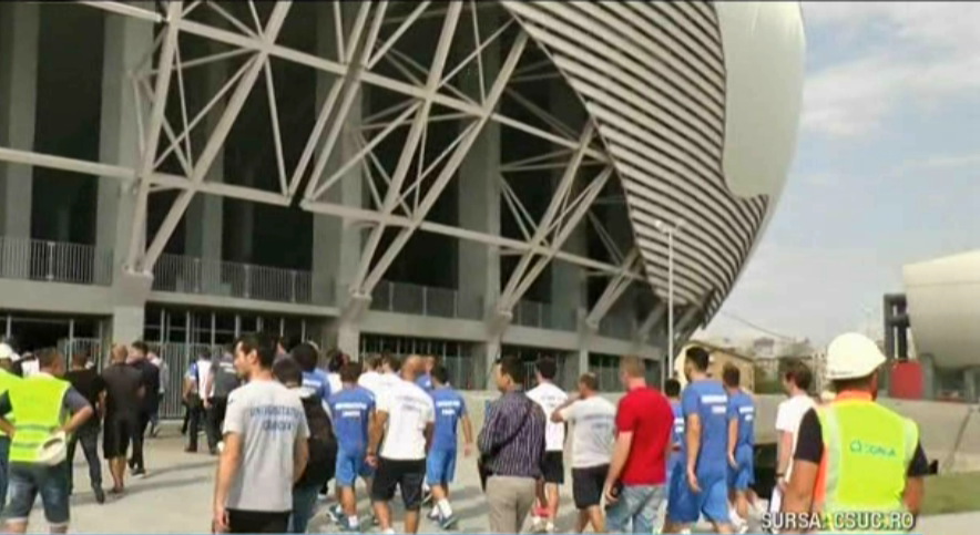 Festivitate neimaivazuta pentru inaugurarea unui teren de fotbal din Craiova! Pe ce vrea Primaria sa cheltuiasca un sfert de milion de euro