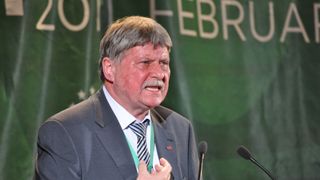 A murit Verestoy Attila, unul dintre cei mai bogati politicieni romani!