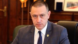 Mihai Fifor, printre cei mai saraci prim-ministri ai Romaniei! Premierul intermiar nu are case, terenuri si nici bijuterii