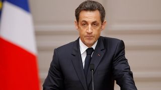 Fostul presedinte al Frantei, Nicolas Sarkozy, a fost retinut. Este cercetat intr-un dosar de coruptie