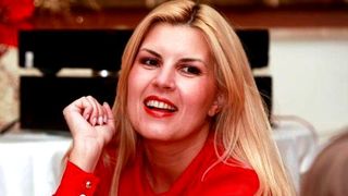 "Elena Udrea va imbatrani LIBERA in Costa Rica!" - Cine sustine aceasta varianta si cum prinde ea contur