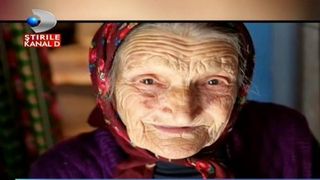 Povestea bunicii Maria. Are 102 ani, dar nu sta o clipa locului. Face singura curatenie si in fiecare dimineata face sport