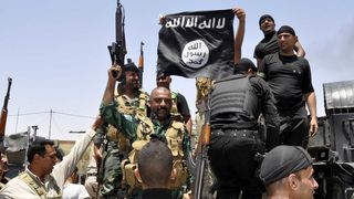 Caz terifiant! O fetita de 12 ani a fost arsa de vie de catre jihadistii ISIS!