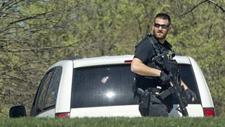 Un barbat inarmat, impuscat de serviciul american de protectie, langa Casa Alba. Barack Obama nu se afla la resedinta oficiala