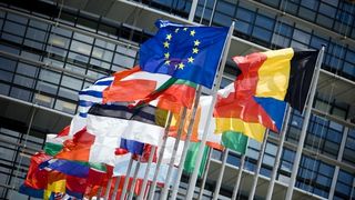 Primul summit european dupa Brexit a inceput astazi la Bruxelles. Parlamentul European cere activarea "imediata" a procedurii de iesire a Marii Britanii din UE