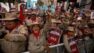 Venezuela se confrunta cu o criza alimentara acuta. Cum s-a ajuns in situatia asta. Oamenii sunt disperati