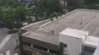 Presa germana: Unul dintre atacatori s-a sinucis