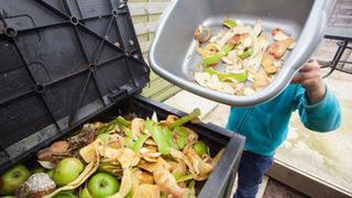 Italia a adoptat o lege impotriva risipei alimentare! Fiecare locuitor a aruncat in medie anul trecut 76 de kilograme de alimente