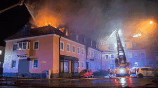 Incendiu la un centru de refugiati din Germania. Autoritatile nu exclud ipoteza ca focul sa fi fost pus intentionat.