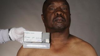 Criminalul in serie "Grim Sleeper" a fost condamnat la moarte. "Nu am intalnit pe nimeni in intreaga mea activitate care sa fi comis ceva atat de monstruos ca tine" a spus judecatoarea