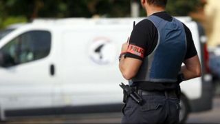 Cinci răniţi &icirc;ntr-un incident armat pe holul unui spital de pe Coasta de Azur