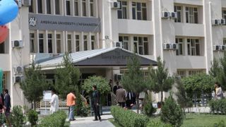 Atac armat la Universitatea Americana din Kabul. Cel puţin nouă persoane au fost ucise şi 30 au fost rănite