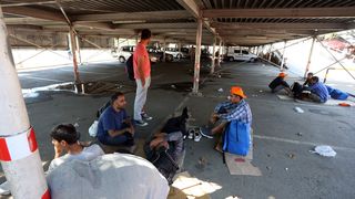 Reportaj impresionant. Migrantii blocati in Serbia se tem sa ajunga in Romania: "Faci puscarie 6 luni daca te prind". Le este frica de Ungaria si Bulgaria si se roaga sa ajunga in Franta sau Germania