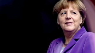 Angela Merkel e in PICAJ. Partidul pe care il conduce e la pamant