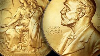 Premiul Nobel pentru fizica pe 2016 a fost castigat de cercetatorii David Thouless, Duncan Haldane si Michael Kosterlitz "pentru descoperiri legate de fazele topologice ale materiei"