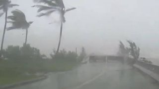 Cel putin 39 de morti in urma uraganului Matthew. Intre timp, furtuna a crescut in intensitate si se indreapta spre Florida