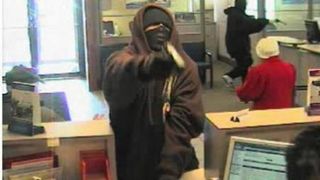 Cel puţin 15 persoane au fost luate ostatice &icirc;ntr-un supermarket din Belgia