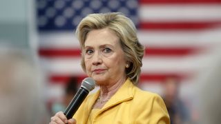 Hillary Clinton susţine că nu există dovezi pentru formularea unor acuzaţii &icirc;n ancheta redeschisă de FBI