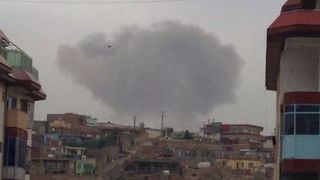 25 de persoane şi-au pierdut viaţa după ce o explozie a zguduit un altar musulman