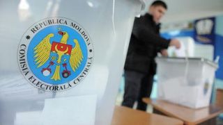 Republica Moldova: Peste 1.560.000 de alegători moldoveni au votat. Prezenţa la urne era de peste 52% la ora 19.00
