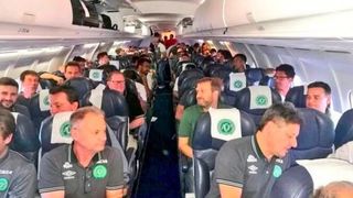 Avionul prabusit in Columbia a ramas fara combustibil. Pilotul a cerut insistent sa fie lasat sa aterizeze, insa nu i s-a permis