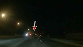 Un sofer a distrus parapetele de protectie de pe DN1. Imaginile surprinse de camera de bord a unei alte masini