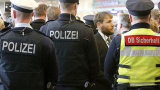 Incident socant in Munchen! Un barbat a rapit patru copii, apoi a intrat cu masina intr-un grup de pietoni