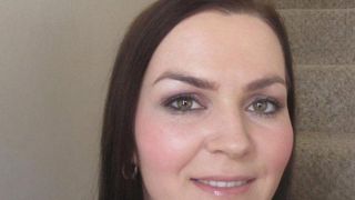 "Ne vedem in curand, va promit". O mama le-a trimis copiilor ei ciocolata de Ziua Indragostitilor, apoi a fost gasita moarta pe plaja