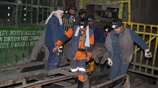 11 oameni au murit dupa o explozie intr-o mina de carbune din Ucraina