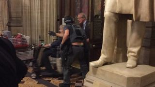 Anchetatorii britanici iau in calcul posibilitatea ca atacul de la Londra să fi fost inspirat de propaganda ISIS