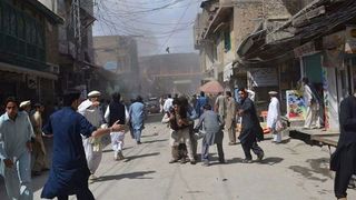 Cel putin 6 oameni au murit si alti 40 au fost raniti intr-o explozie din nord-vestul Pakistanului